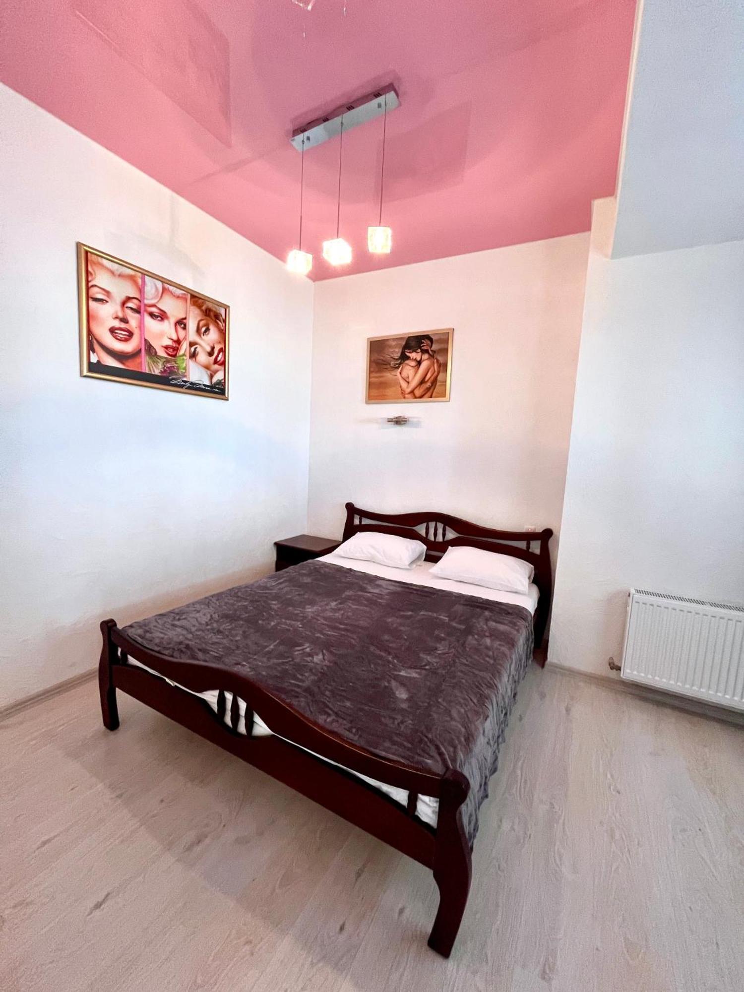 Done Kandybone Apartments Burlach'ya Balka エクステリア 写真